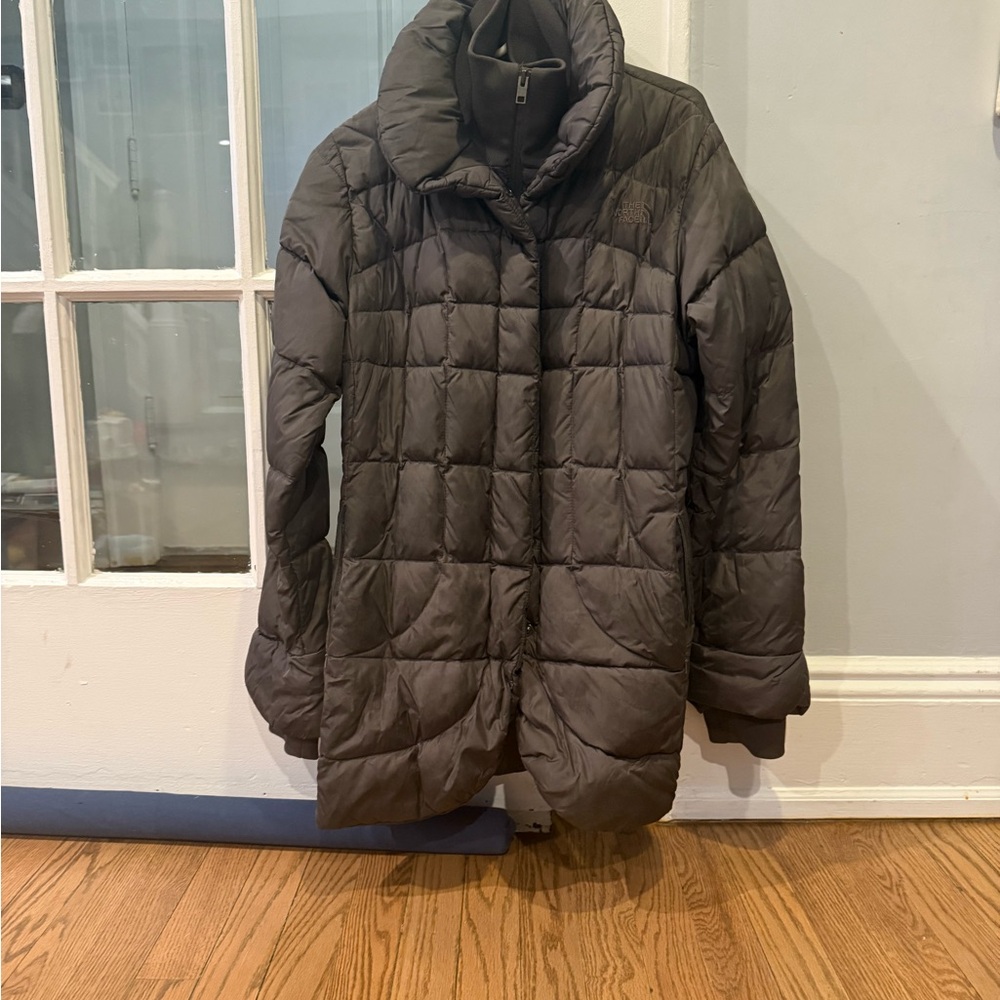 The North Face Women's Puffer Jacket - Dark Gray